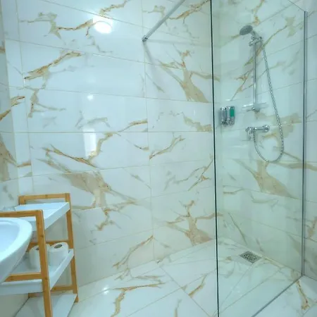 Modern & Comfy 1 Bedroom Near Seafront Pcal1-2