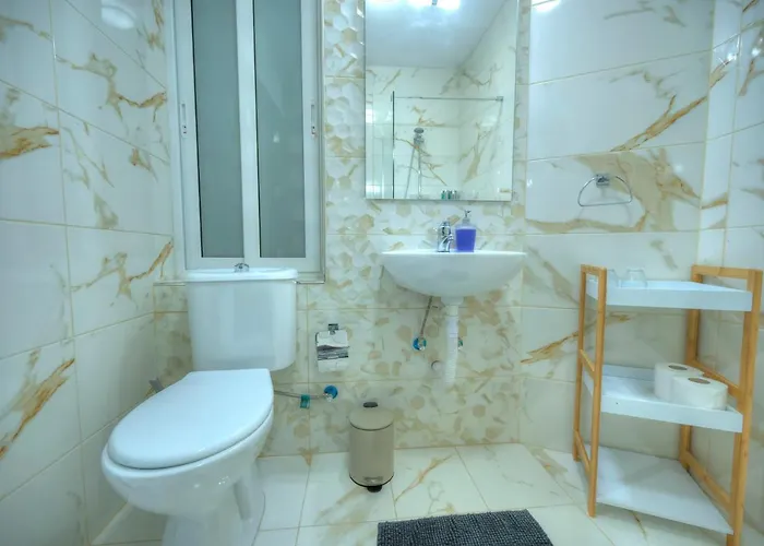 Modern & Comfy 1 Bedroom Near Seafront Pcal1-2 아파트