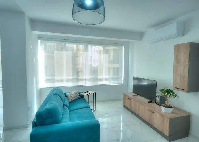 Modern & Comfy 1 Bedroom Near Seafront Pcal1-2 아파트 슬리에마